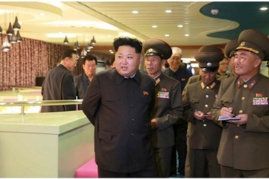 Lãnh đạo Kim Jong-un thị sát du thuyền hạng sang do Triều Tiên tự đóng