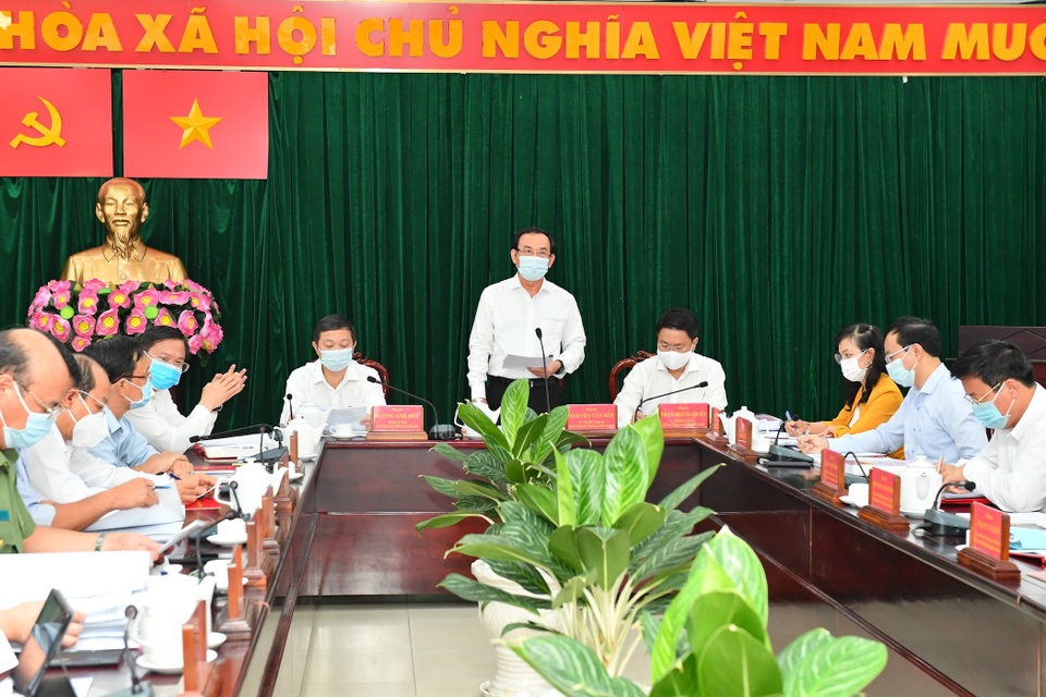 Bí thư Nguyễn Văn Nên xót khi nghe việc xử lý cán bộ - 1 Bí thư Nguyễn Văn Nên xót khi nghe việc xử lý cán bộ - 1