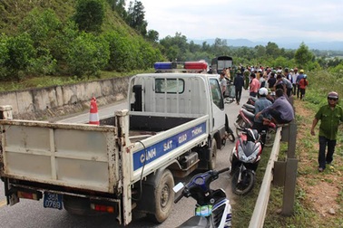 Hai phụ nữ tử nạn vì "đối đầu" xe tải