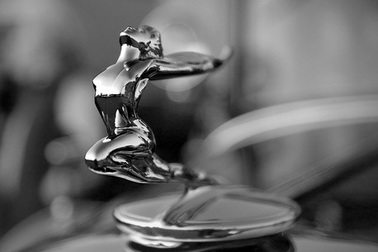 Những biểu tượng tuyệt mỹ trên xe hơi