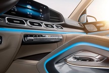 Điều hoà ẩm mốc tạo mùi "tất thối" trong xe, Mercedes bị kiện