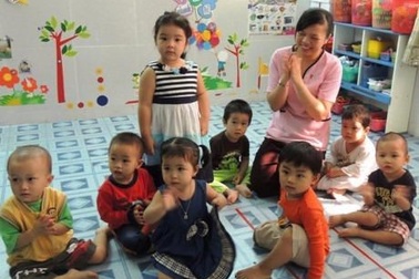 Giáo viên mới ra trường thà đi bán hàng còn hơn dạy học