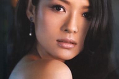 Chương Tử Di trở thành công dân Hồng Kông