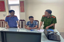 Bắt nguyên giám đốc và phó giám đốc trung tâm phát triển quỹ đất