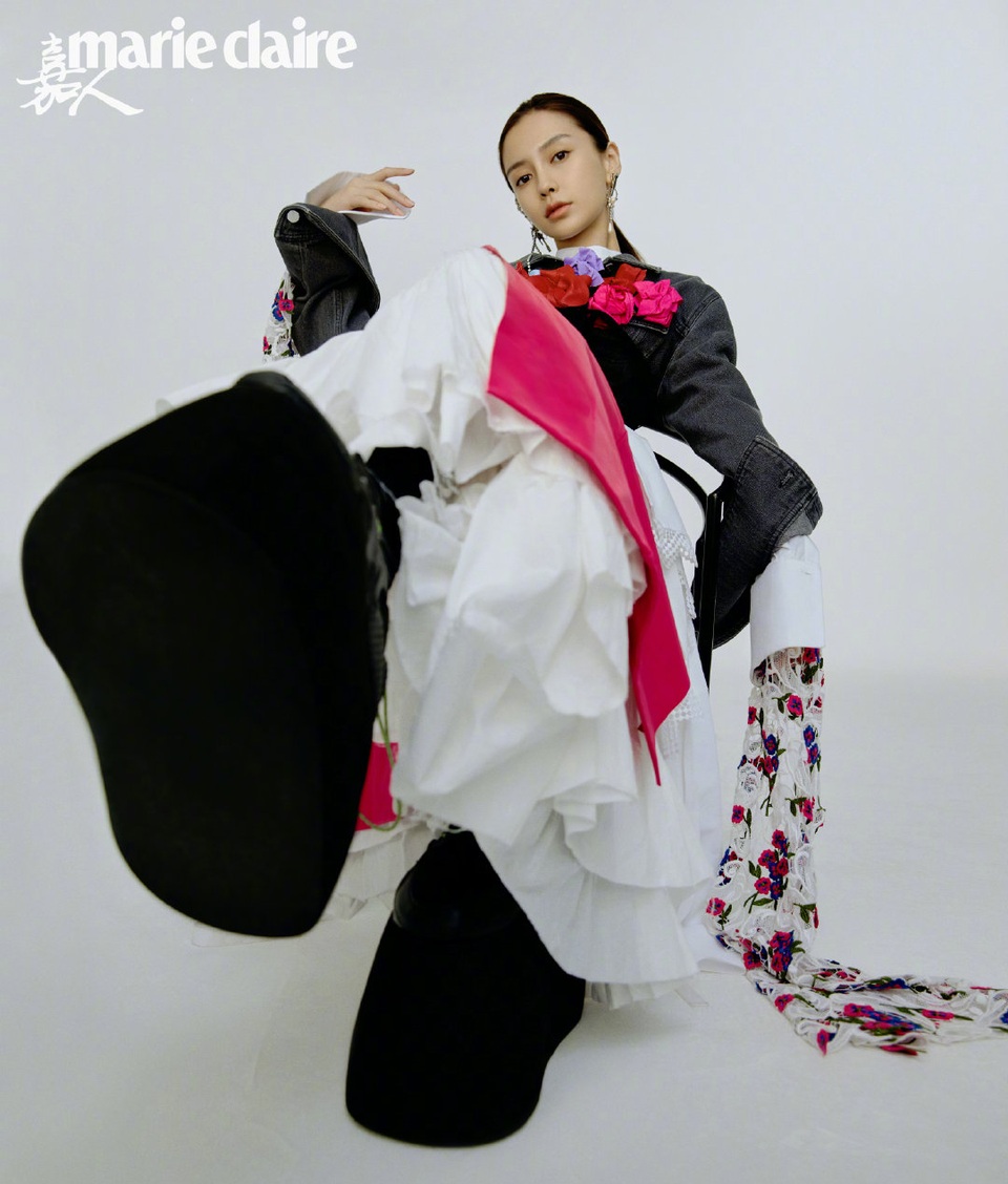 Angelababy đẹp xuất sắc với tạo hình cổ trang - 10 Angelababy đẹp xuất sắc với tạo hình cổ trang - 10