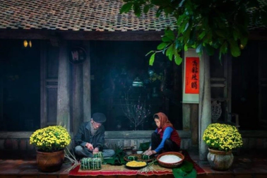 Trông bánh chưng ngày Tết