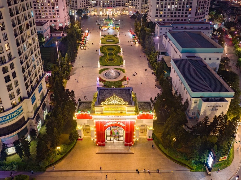 Chơi Giáng sinh - săn quà chất tại hội chợ đồ chơi nghệ thuật ở Vincom - 2 Chơi Giáng sinh - săn quà chất tại hội chợ đồ chơi nghệ thuật ở Vincom - 2