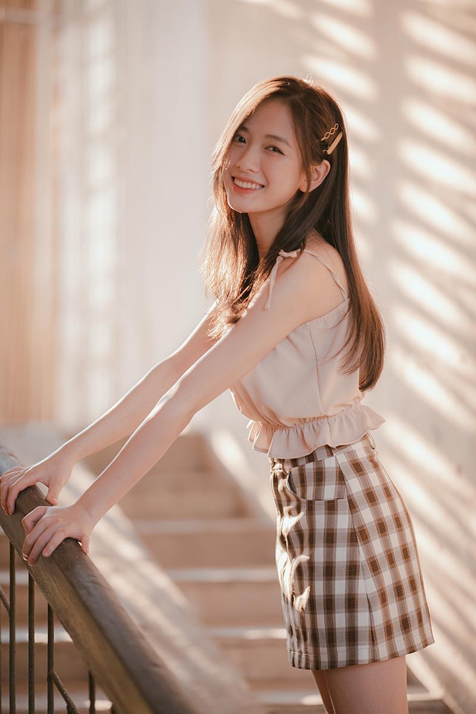 Nét đẹp trong veo, nhẹ nhàng tựa nắng mai của nữ sinh trường Y - 2 Nét đẹp trong veo, nhẹ nhàng tựa nắng mai của nữ sinh trường Y - 2