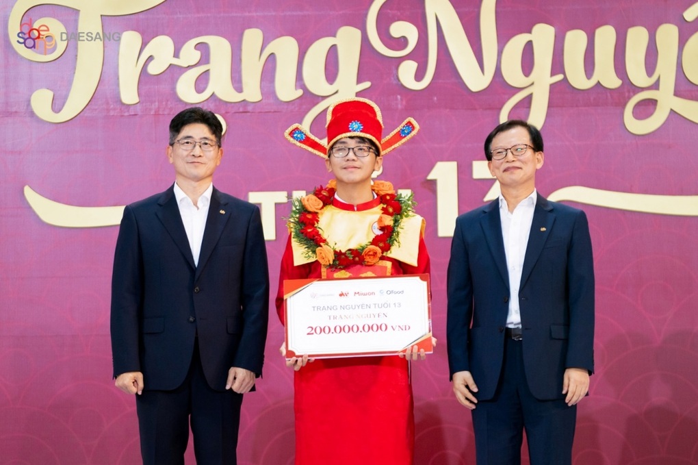 Daesang Trạng nguyên tuổi 13 năm 2023: Thí sinh vượt khó ghi danh bảng vàng - 2 Daesang Trạng nguyên tuổi 13 năm 2023: Thí sinh vượt khó ghi danh bảng vàng - 2