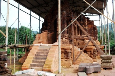 Ứng dụng công nghệ cao trong bảo tồn di tích Chăm