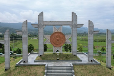 Hòa Bình chi 12 tỷ đồng sửa chữa quảng trường "biểu tượng văn hóa"