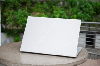 Đánh giá Asus Zenbook S16: Đối thủ của MacBook Air M4 15 inch - 21