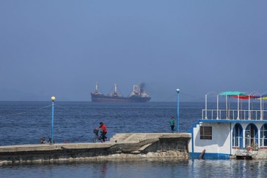 Triều Tiên bắt giữ 17 thủy thủ trên tàu cá Nga