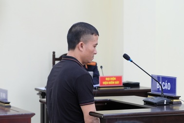 Đâm chết bảo vệ chợ vì bị nhắc nhở để xe gây cản trở giao thông