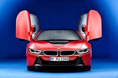 BMW i8 Protonic Red Edition - Siêu xe hybrid đặc biệt cho người Anh