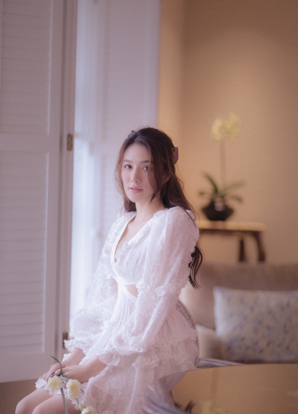 Lê Hà The Face khoe dáng thon gọn, tái xuất sau 3 năm ở nhà chăm con - 9 Lê Hà The Face khoe dáng thon gọn, tái xuất sau 3 năm ở nhà chăm con - 9