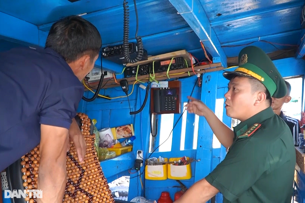 Mạng viễn thông gặp sự cố, hơn 800 tàu cá gặp khó trong liên lạc trên biển - 3 Mạng viễn thông gặp sự cố, hơn 800 tàu cá gặp khó trong liên lạc trên biển - 3