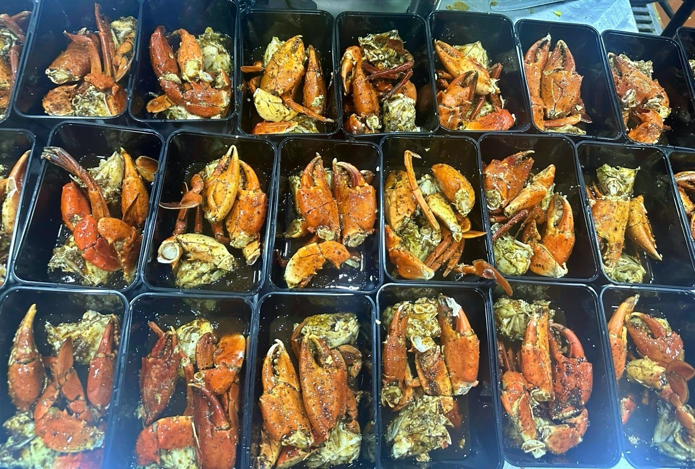 Először adták el az Egyesült Államoknak a Ca Mau rákot, és elfogyott - 2 Cua Cà Mau lần đầu bán sang Mỹ đã cháy hàng - 2