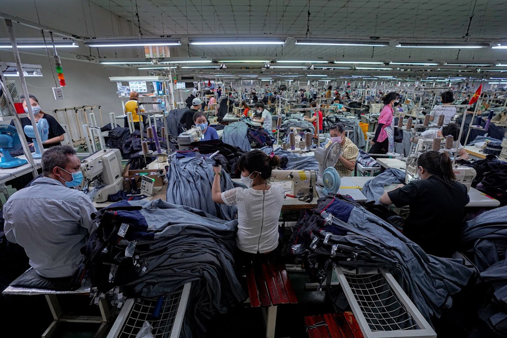 Bắt mạch, bốc thuốc vực dậy thị trường lao động - 1 Bắt mạch, bốc thuốc vực dậy thị trường lao động - 1