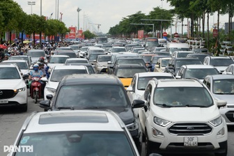 Vì sao xe kinh doanh vận tải phải chuyển đổi năng lượng xanh sớm hơn?