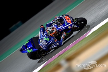 Mưa lớn ảnh hưởng trầm trọng tới ngày đua phân hạng chặng 1 MotoGP 2017