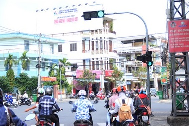 Ứng dụng CNTT để hạn chế ùn tắc giao thông