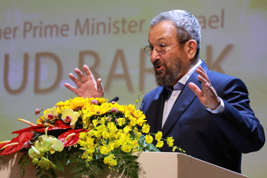 Cựu Thủ tướng Israel: Thứ bậc không chỗ đứng khi tập thể động não, suy nghĩ