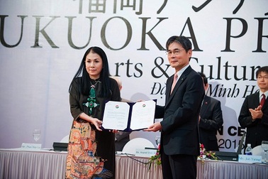 “NTK Minh Hạnh đã cống hiến to lớn cho văn hóa thời trang châu Á”