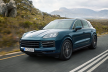 Porsche Cayenne 2024 lại có bản S với động cơ V8, thay đổi toàn diện