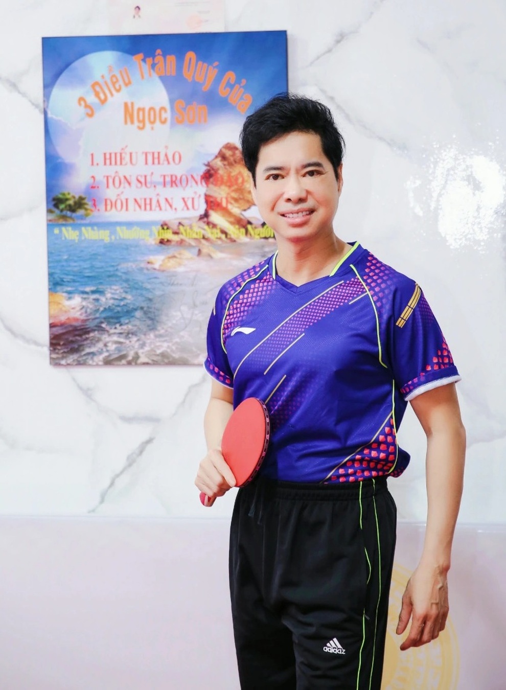 Vì sao Ngọc Sơn kiên quyết từ chối khán giả tặng tiền, kể cả lúc rỗng túi? - 3 Vì sao Ngọc Sơn kiên quyết từ chối khán giả tặng tiền, kể cả lúc rỗng túi? - 3