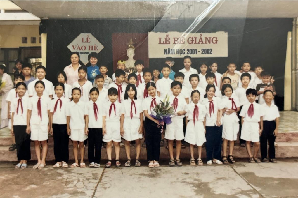 Nhóm bạn Hà Nội họp lớp tiểu học sau 22 năm, tìm thấy nhau chỉ trong 1 tuần - 2 Nhóm bạn Hà Nội họp lớp tiểu học sau 22 năm, tìm thấy nhau chỉ trong 1 tuần - 2