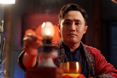 Huỳnh Lập phản hồi việc "ngồi một chỗ kể chuyện" liệu có thu nhập "khủng"?