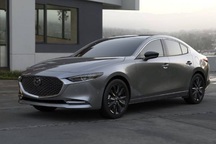 Mazda3 phiên bản 2.5 Turbo đắt gần gấp rưỡi bản thường