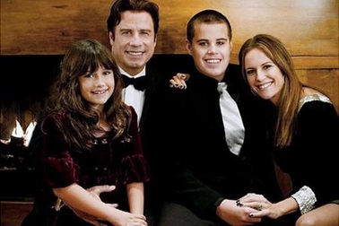 Nam tài tử Hollywood dính “nghi án” đồng tính