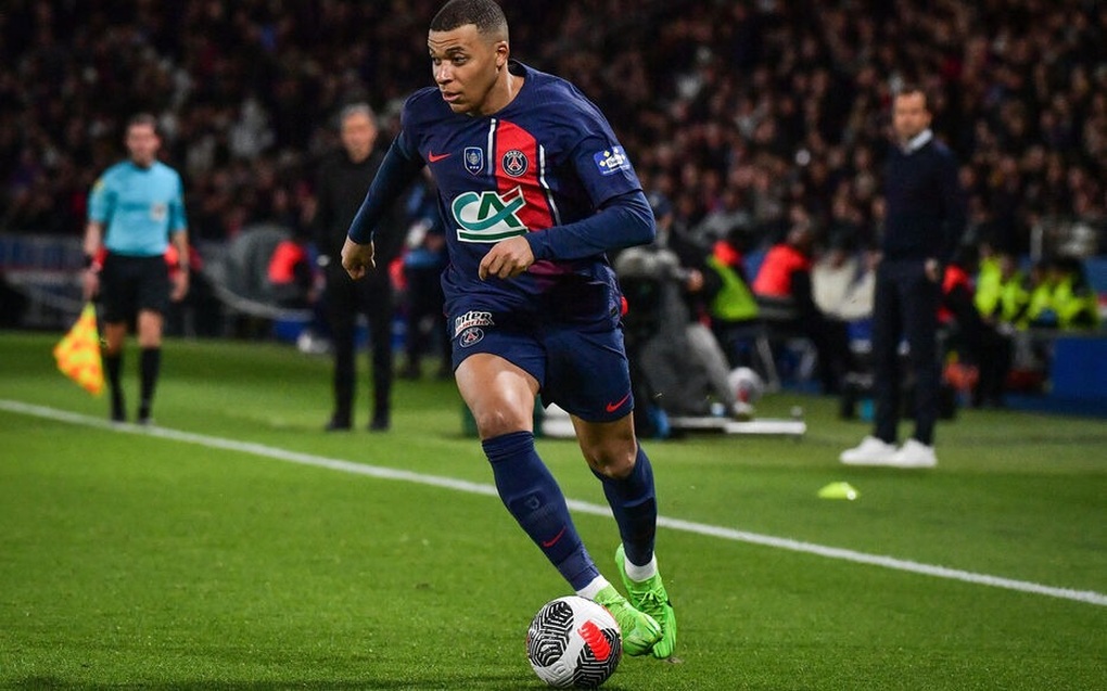 Mbappe kiến tạo bàn thắng giúp PSG nối dài chuỗi bất bại ở Ligue 1 - 1