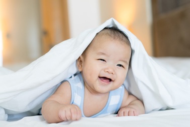 Đừng để lỡ cột mốc 6 tuần tuổi khi chủng ngừa vi rút rota cho con