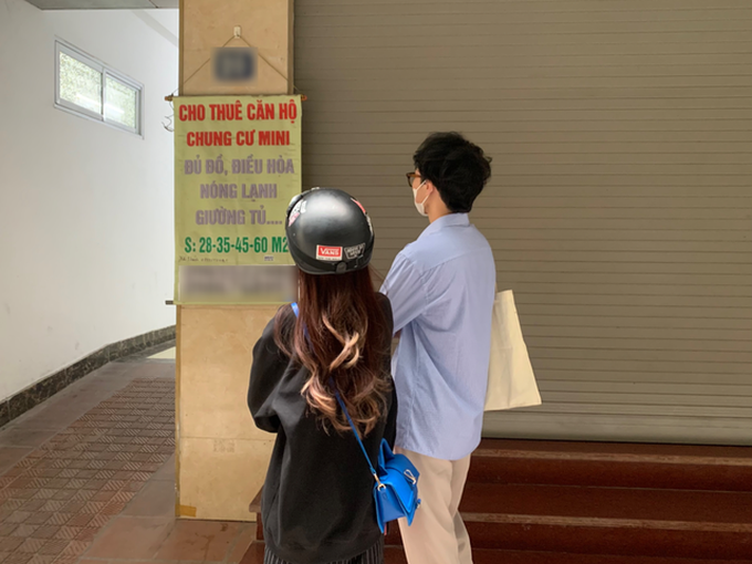 Các bạn sinh viên loay hoay tìm trọ (Ảnh minh họa)