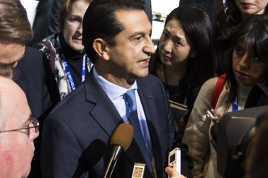 Nissan lún sâu vào khủng hoảng lãnh đạo