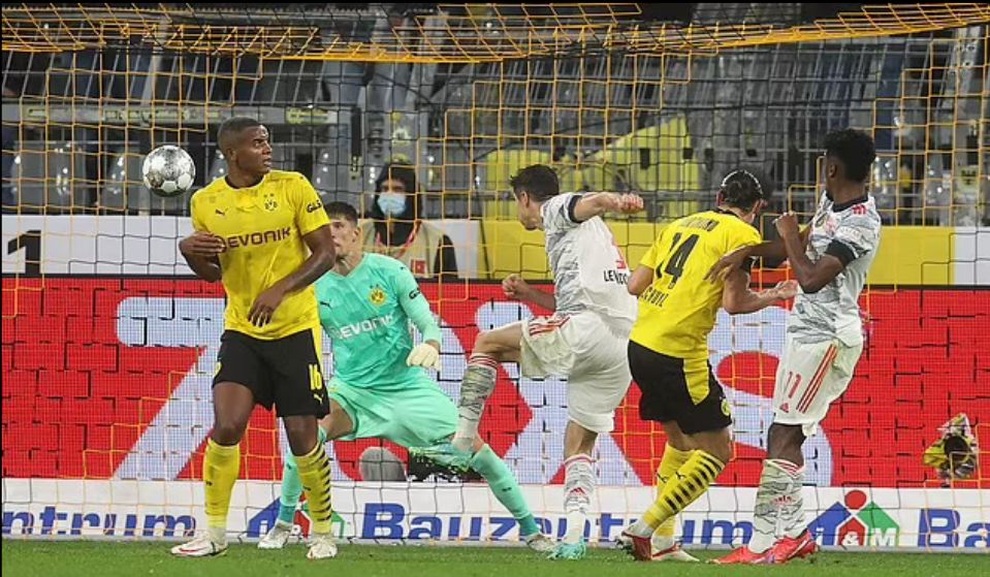 Lewandowski tỏa sáng, Bayern Munich hạ Dortmund để giành Siêu Cúp Đức - 2 Lewandowski tỏa sáng, Bayern Munich hạ Dortmund để giành Siêu Cúp Đức - 2