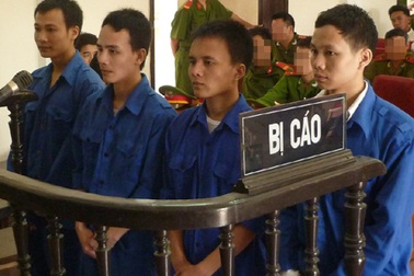 Tuyên truyền chống phá Nhà nước, 4 đối tượng lĩnh 141 tháng tù