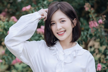 Sắc vóc diễn viên Hoàng Huyền - cô giáo Nguyệt "Chúng ta của 8 năm sau"