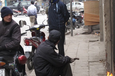 Hà Nội tiếp diễn rét đậm