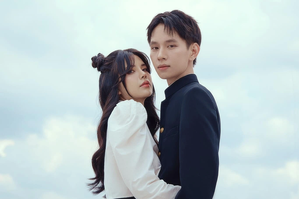 Nữ MC xinh đẹp quyết định lấy chồng sớm vì lo cha bệnh nặng - 1 Nữ MC xinh đẹp quyết định lấy chồng sớm vì lo cha bệnh nặng - 1