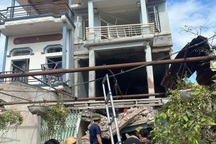 Một người tử vong, nhà 3 tầng vỡ toác sau vụ nổ ở Thái Nguyên