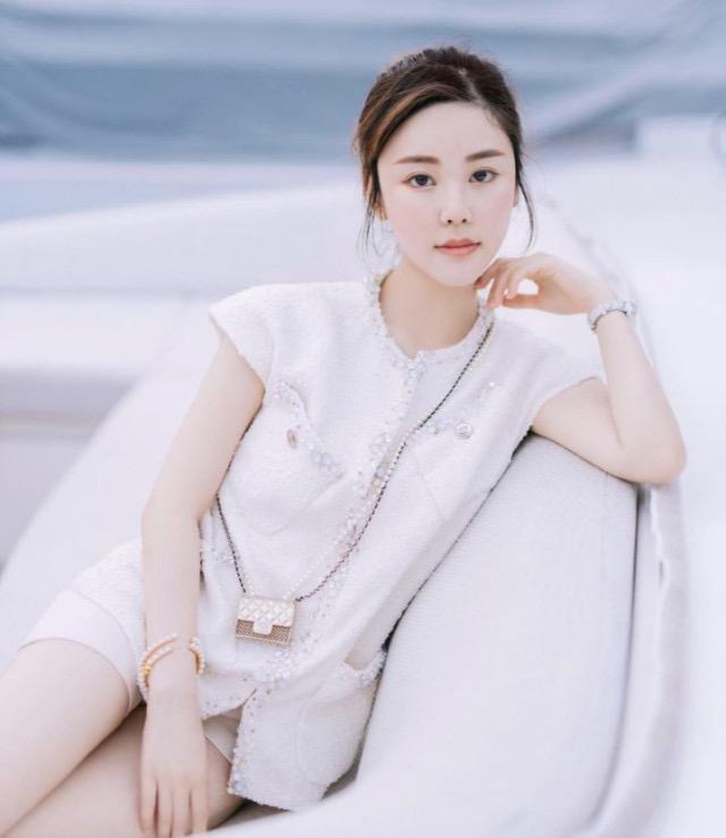 Vụ người mẫu Hong Kong bị sát hại dã man: Chồng cũ vừa bị bắt đã nhập viện - 6 Vụ người mẫu Hong Kong bị sát hại dã man: Chồng cũ vừa bị bắt đã nhập viện - 6