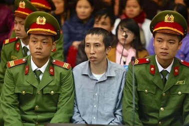 Video sáng nay xét xử mẹ nữ sinh giao gà cùng đồng phạm