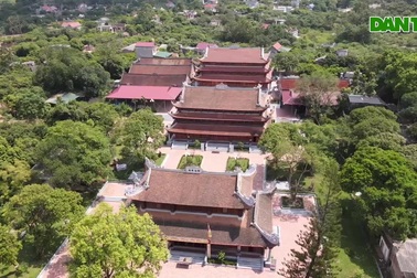 Ngôi chùa nghìn năm tuổi  - Trường Đại học phật giáo đầu tiên ở Việt Nam