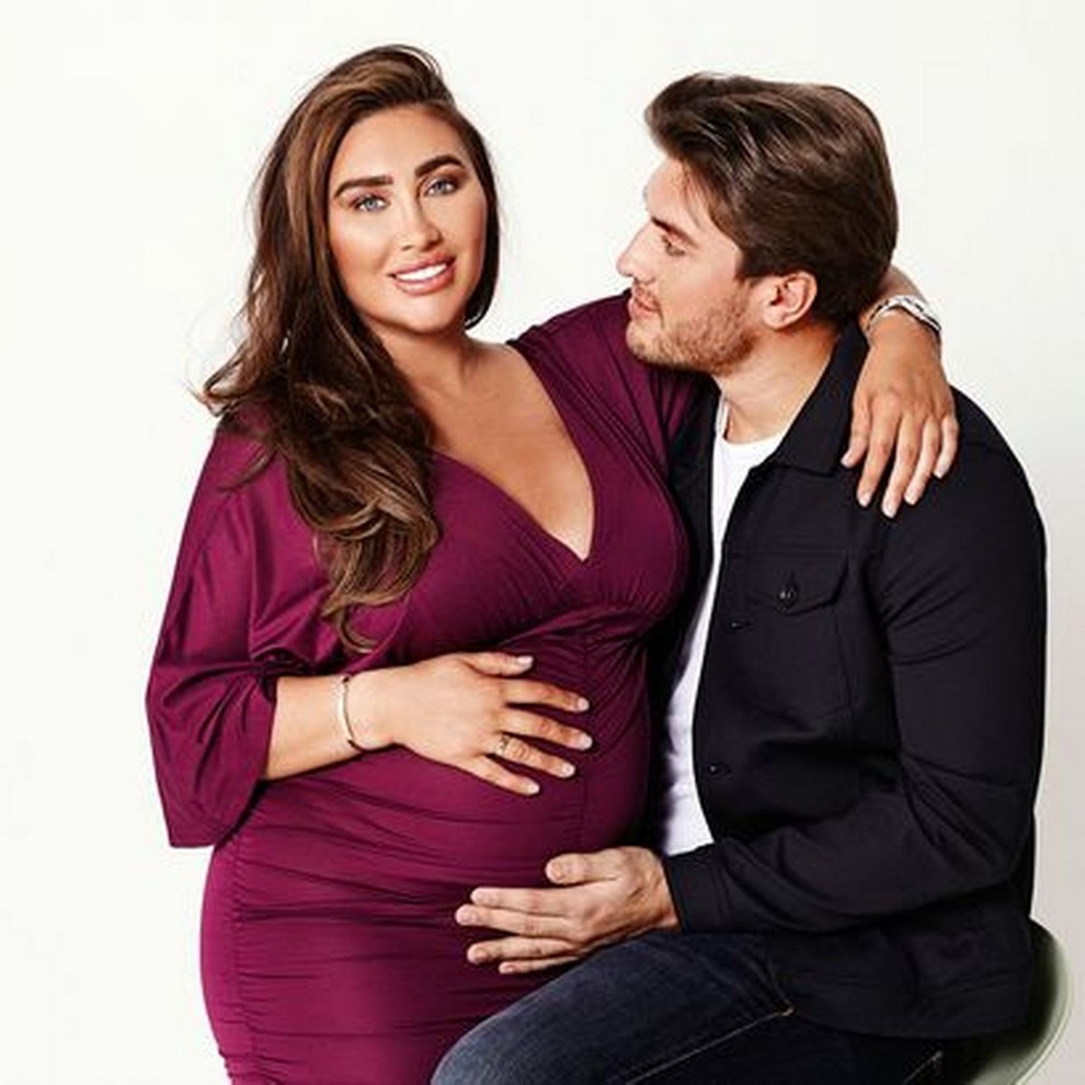 Người đẹp Lauren Goodger diện nội y gợi cảm khoe bụng bầu - 4 Người đẹp Lauren Goodger diện nội y gợi cảm khoe bụng bầu - 4