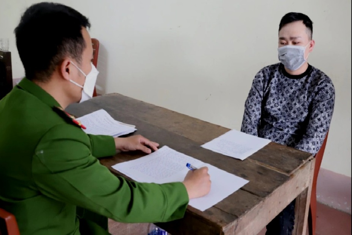 Nhiều học sinh dính tín dụng đen với lãi suất cắt cổ - 1 Nhiều học sinh dính tín dụng đen với lãi suất cắt cổ - 1
