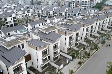 Bất động sản "ốm" thì doanh nghiệp xây dựng còn "ốm" nặng hơn